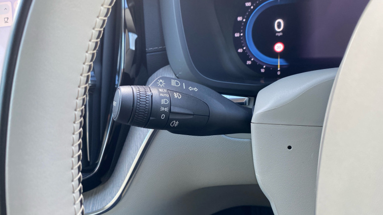 Volvo Xc60 2.0 B4D Inscription 5dr AWD Geartronic Diesel Estate